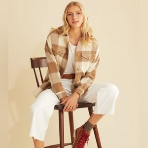 Pendleton Women's Brown and Cream Plaid Wool Shirt Jacket - Size XS